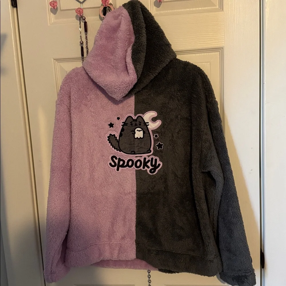 Pusheen Fuzzy Hoodie - Gray and Purple - Picture 4 of 5